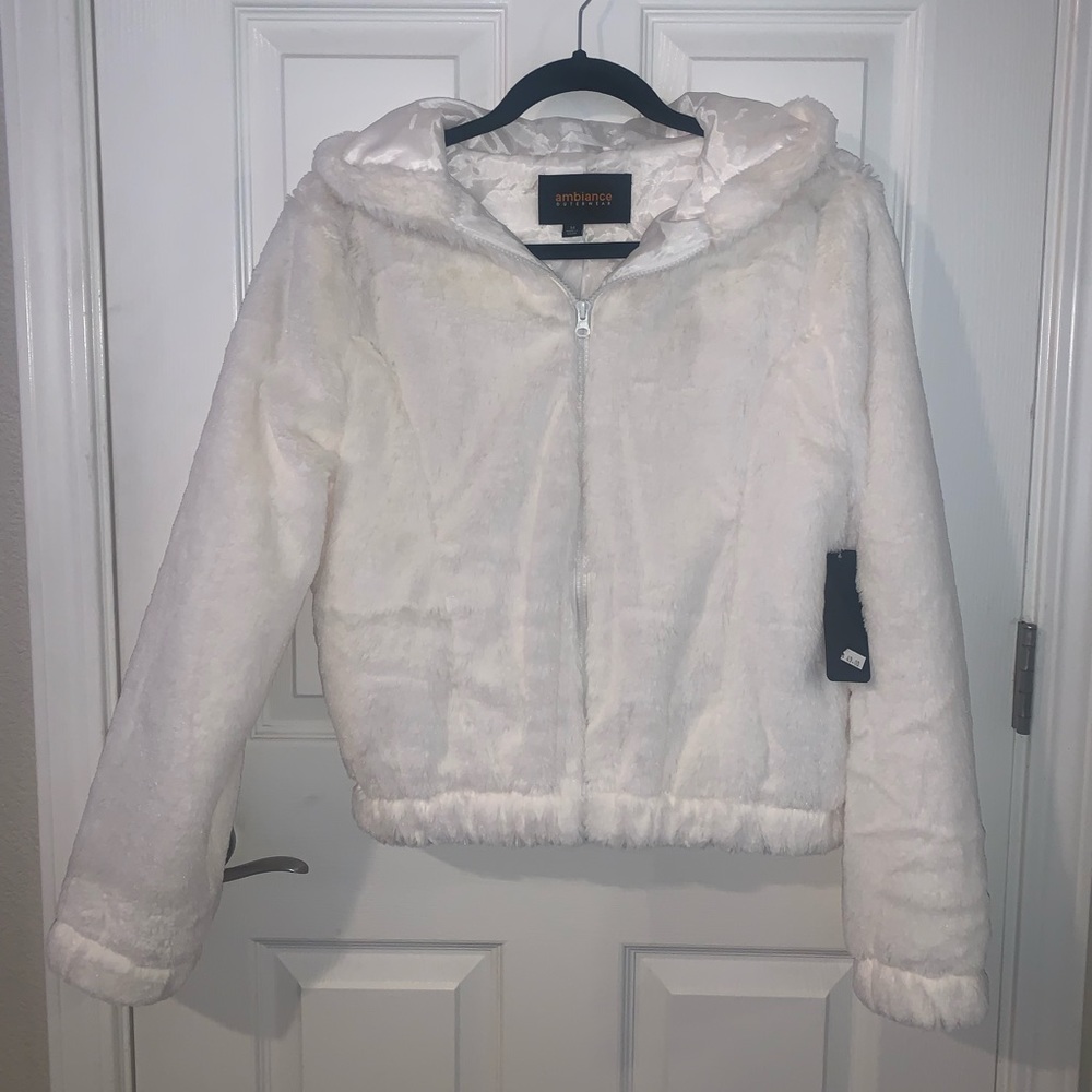 NWT Fuzzy White Jacket